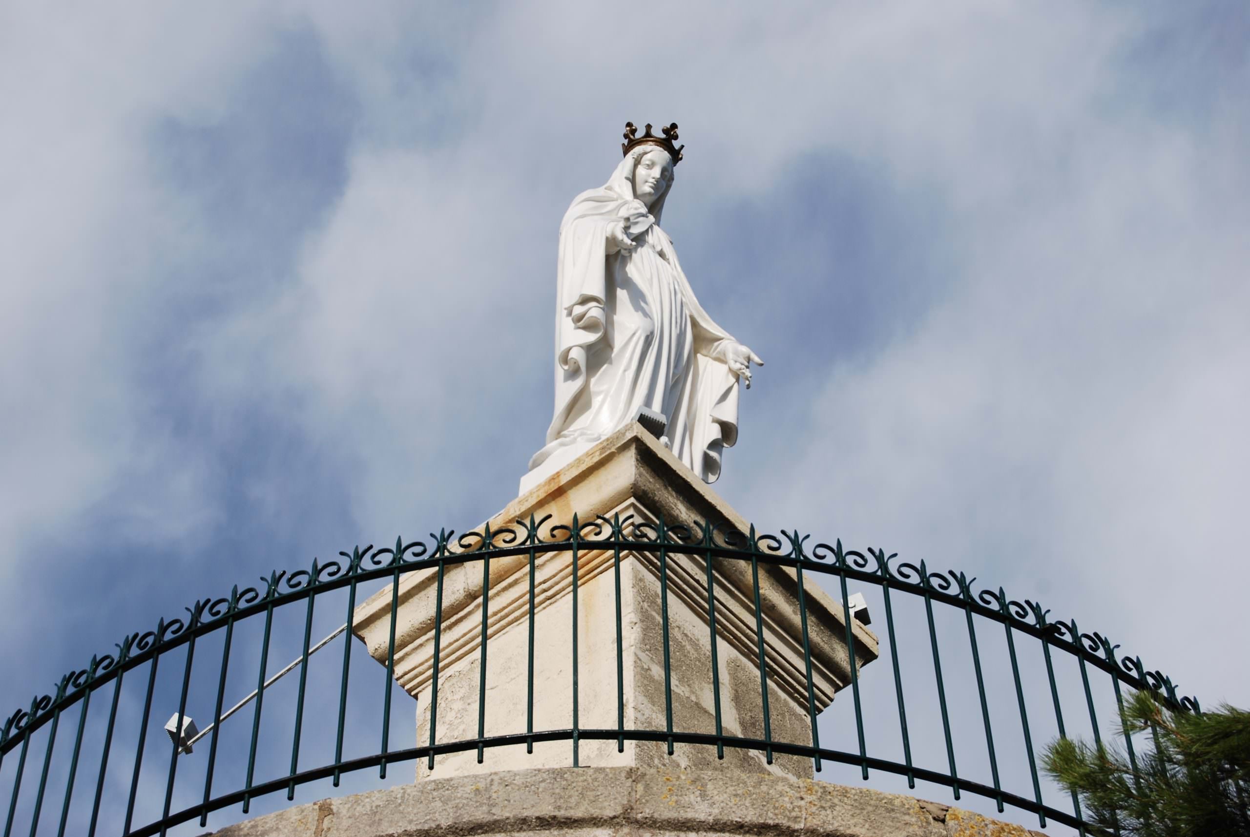 Statue religieuse